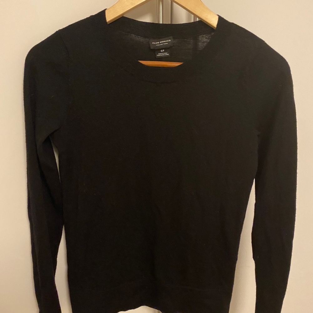 Club Monaco black Italian yarn wool sweater small